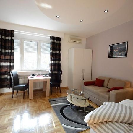Appartement Politika à Belgrade Extérieur photo